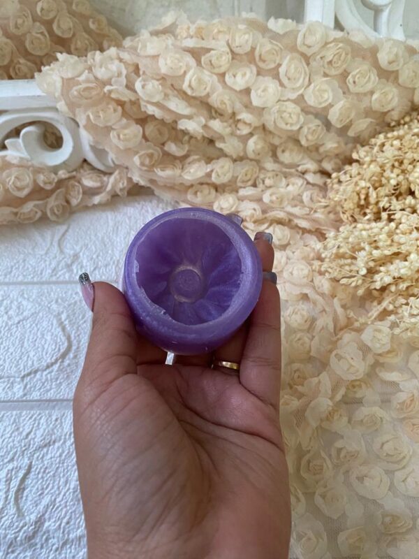 Momo Mold 02