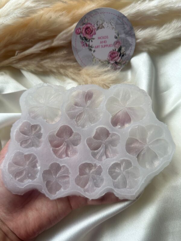 3D Flower Mold 46- Pansy Mold Multi slot