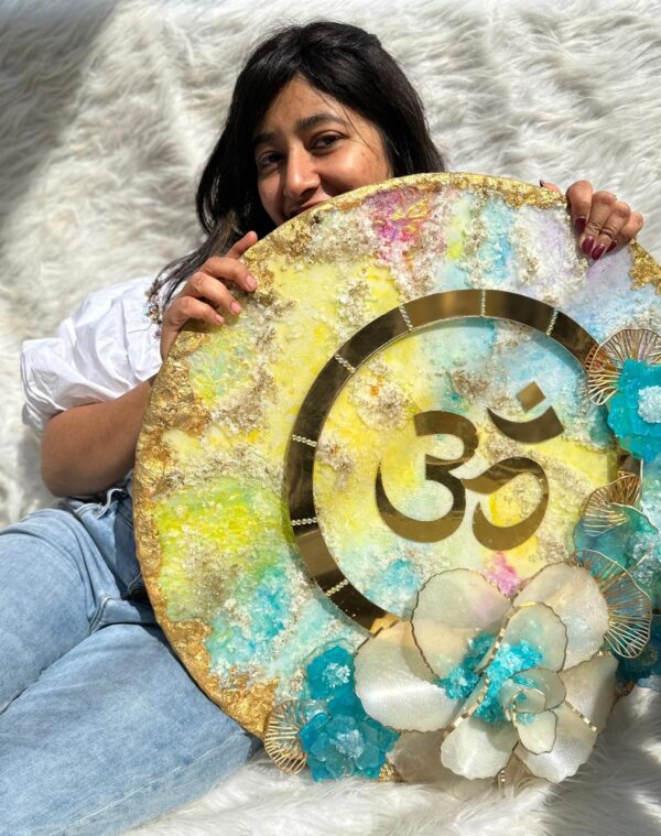 OM- the opal themed floal resin piece - Image 2