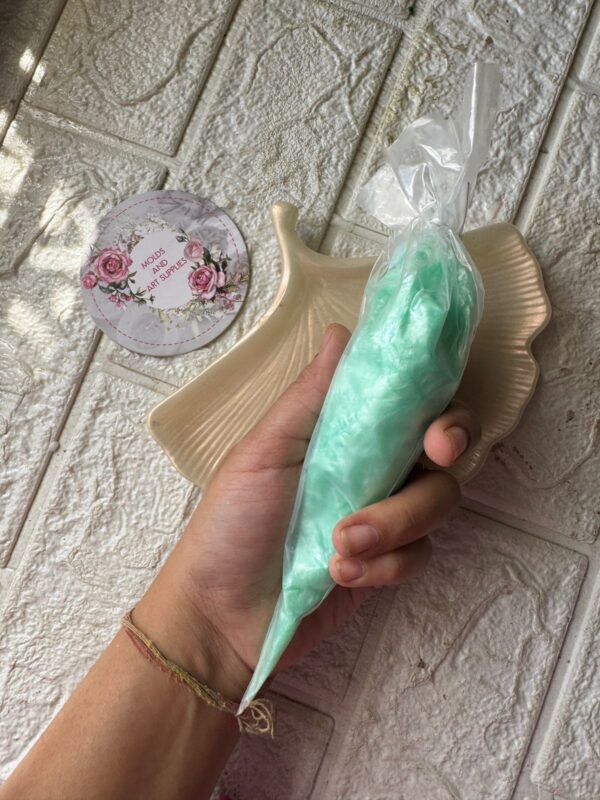 Insta Resin Clay - green