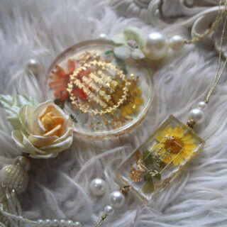 Om - the pure pair as the bond u share with gyatri mantra (resin Rakhi and lumbi pair )