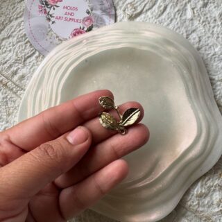 Metal Filigree- Leaf Trio (Pack of 10)