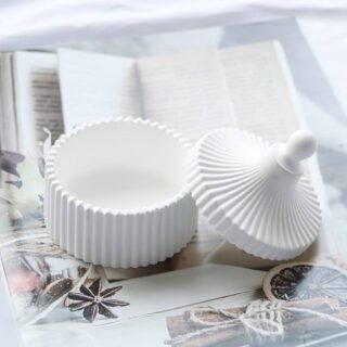 Ribbed trinket Box