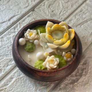 Lotus pond candle bowl