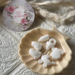 Baby shower molds
