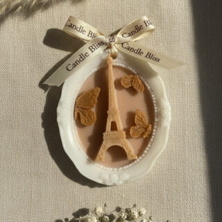 Parisian esacape -wax sachet