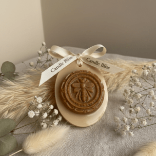 Queen Bee wax sachet