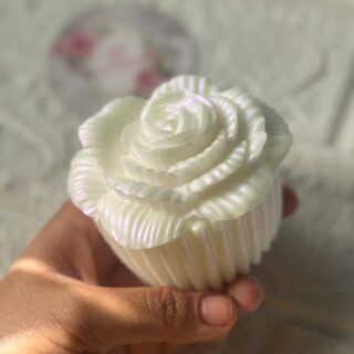 Rose cupcake mold