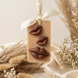 Lip Lock - wax sachet