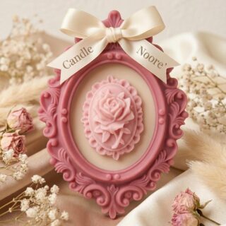 Framed in love wax sachet