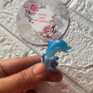 Dolphin mold