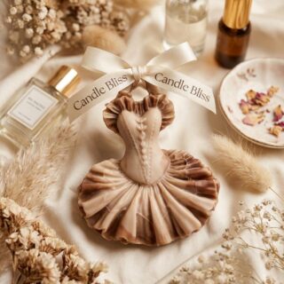 Bridgeton Outfit wax sachet mold