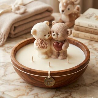 Teddies in love candle  bowl
