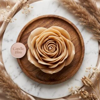 Lucky charm - rose layered floral candle