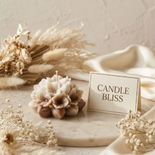 Bloom - the flourishing candle