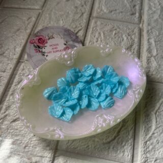 Pastel petals - pack of 100 - blue
