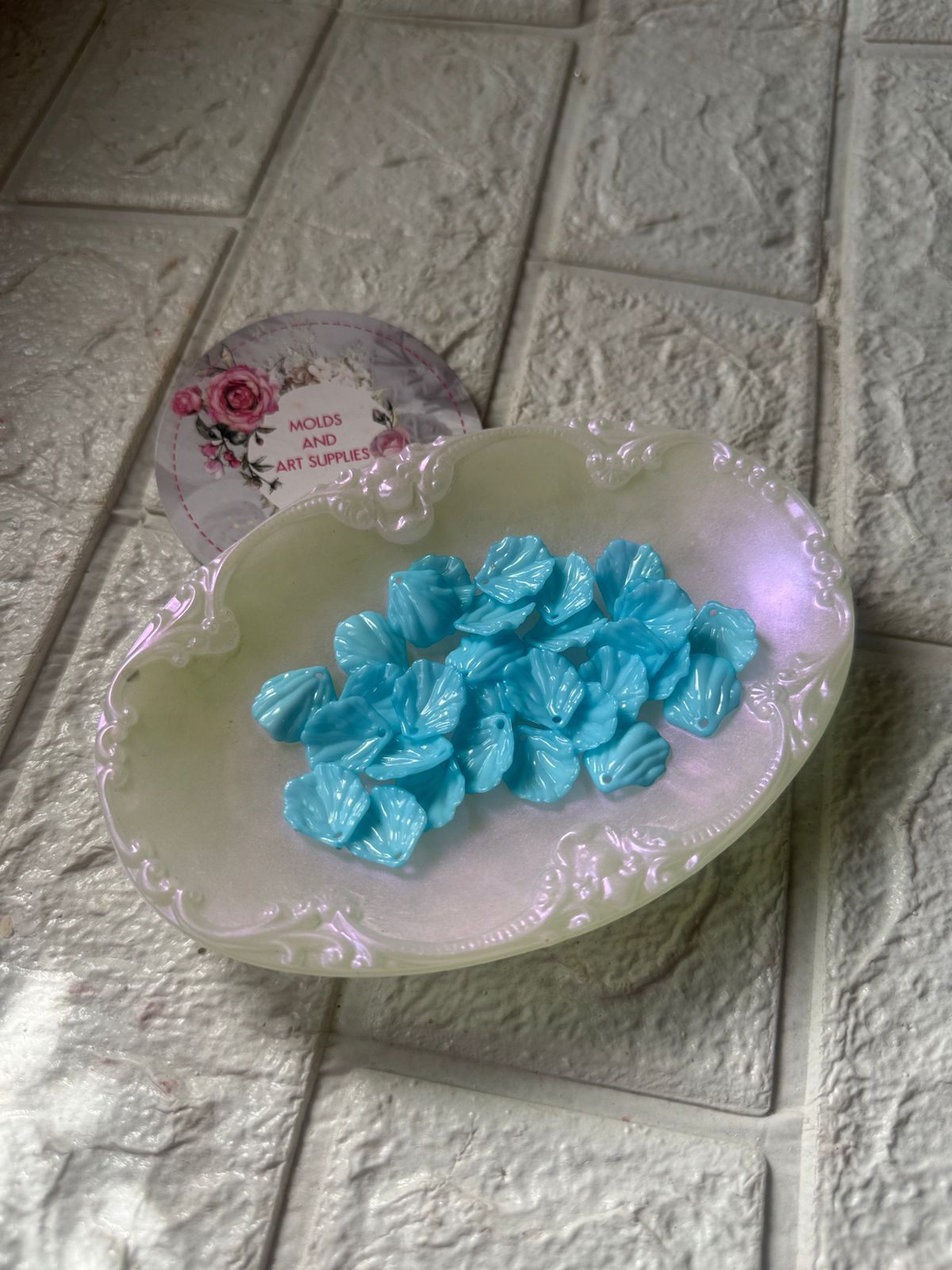 Pastel petals - pack of 100 - blue