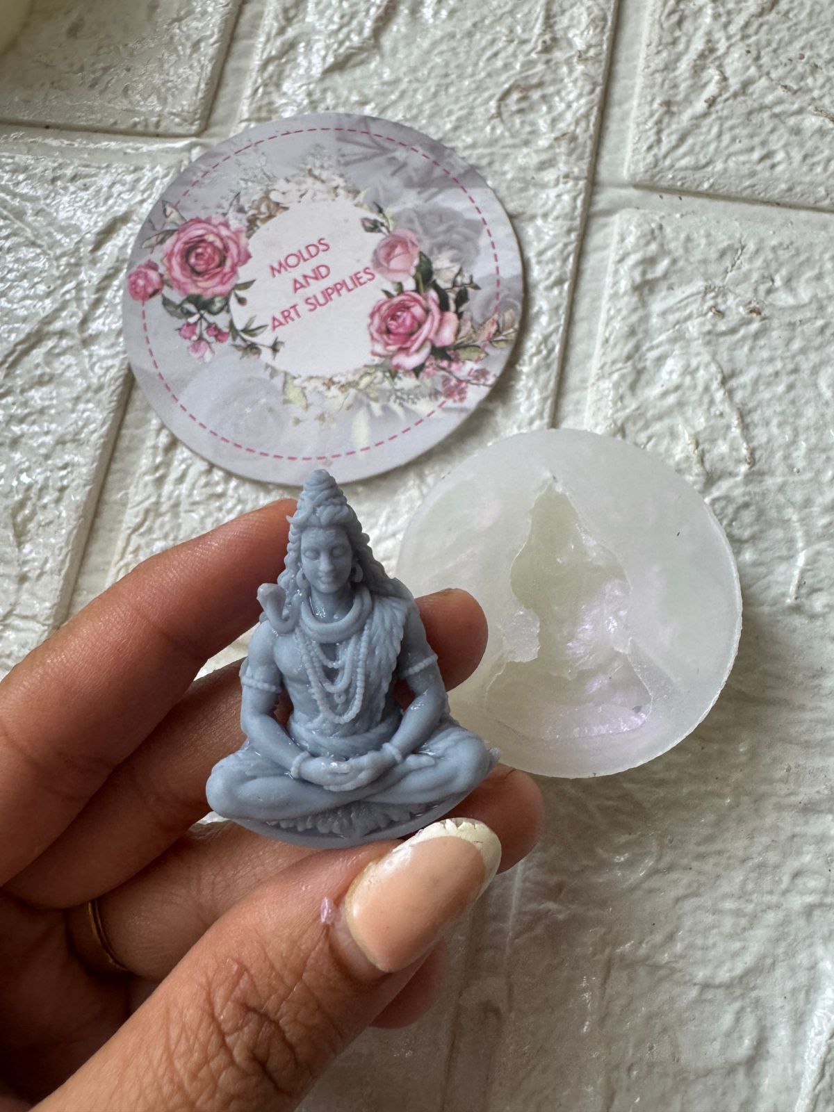 Set of 5 idol -god molds - flat lay - Image 3