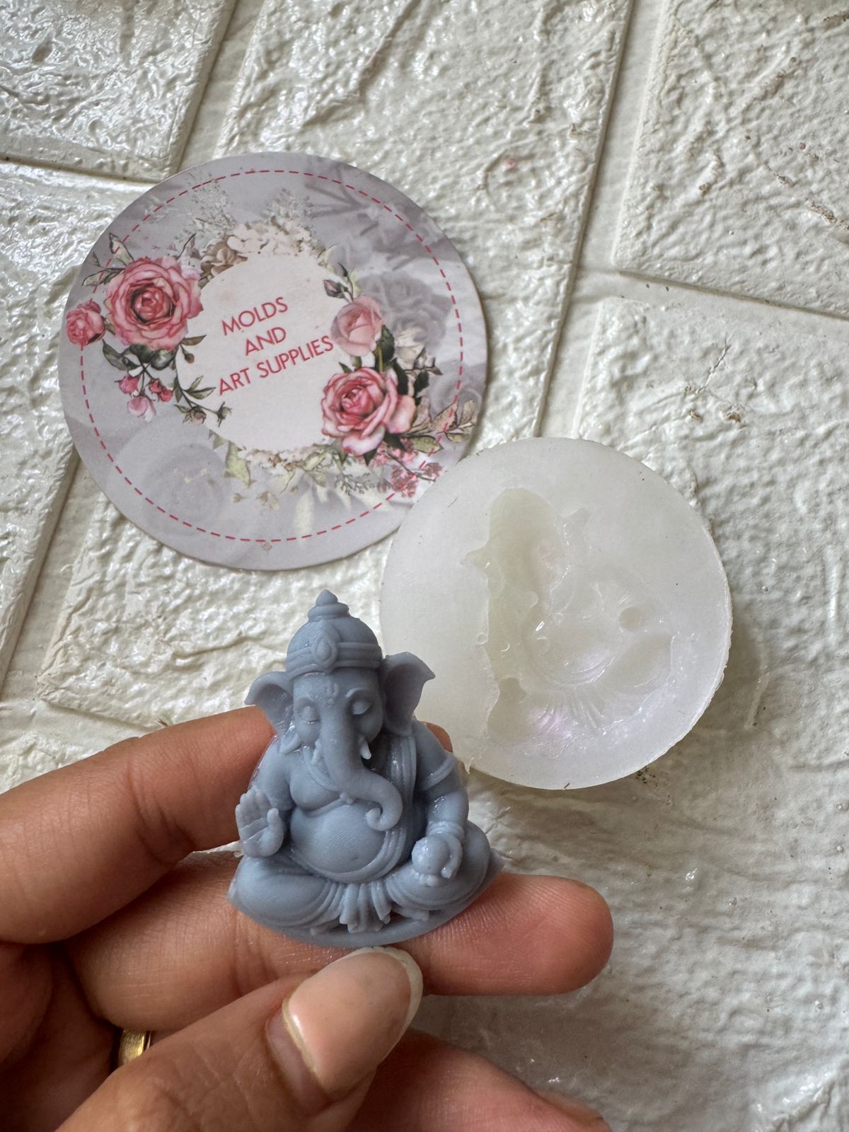 Set of 5 idol -god molds - flat lay - Image 4