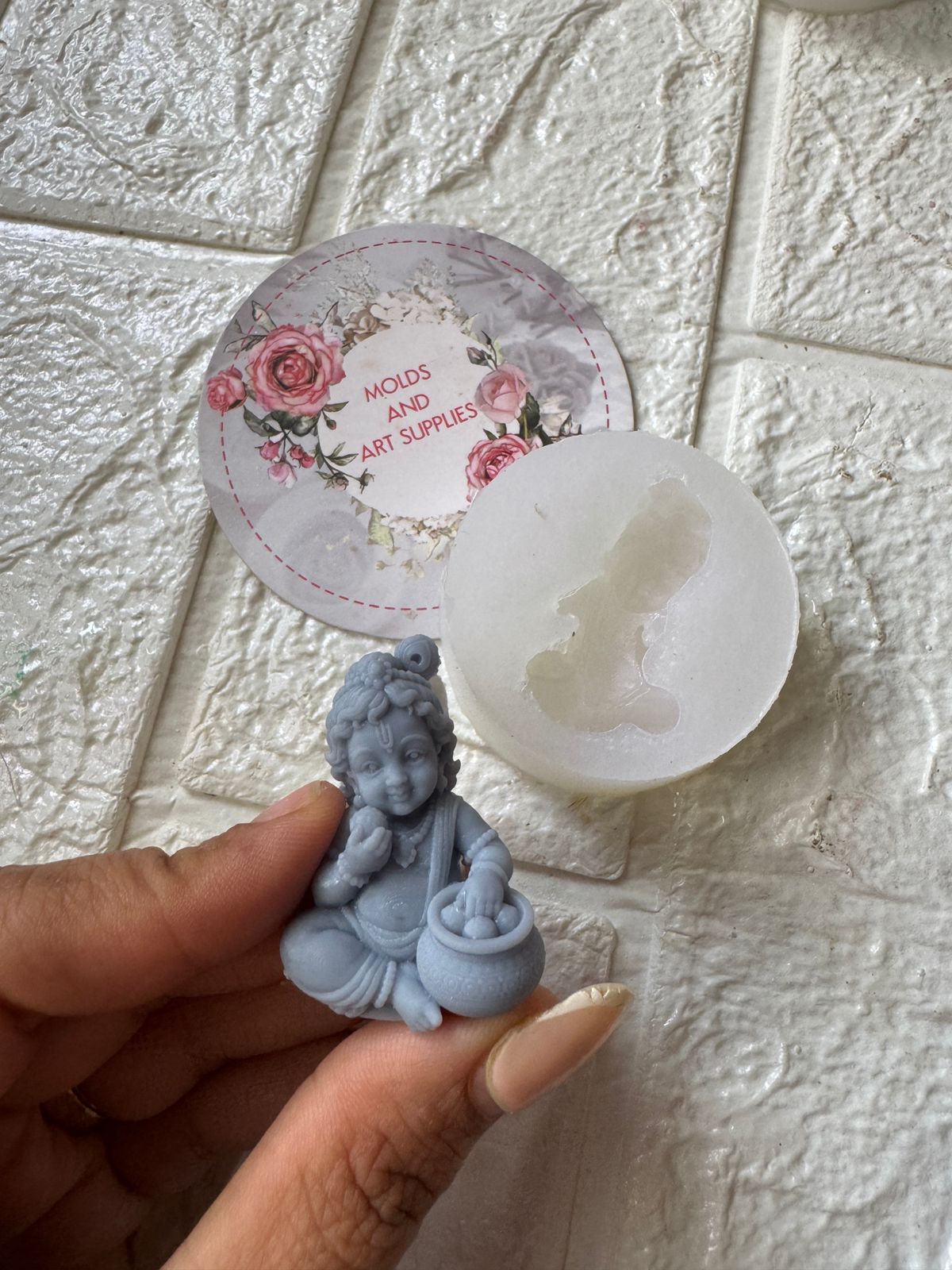Set of 5 idol -god molds - flat lay - Image 5