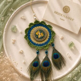 Radha krisha themed crochet lumbi