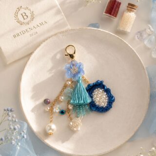 Framed in love - bag charm style lumbi