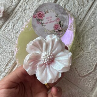 Cosmos flower mold large