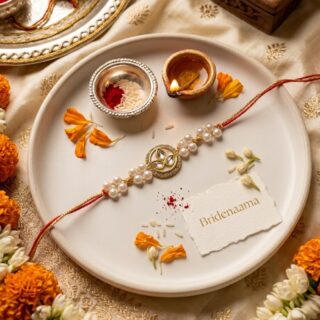 Bliss glow rakhi