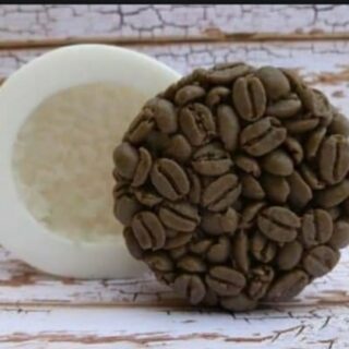 Coffee candle bar mold with realistic coffee beans