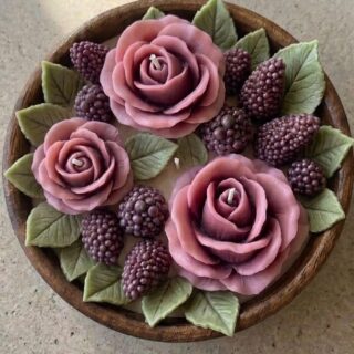 pointed Berry filler mold
