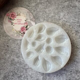 Power petal flower mold